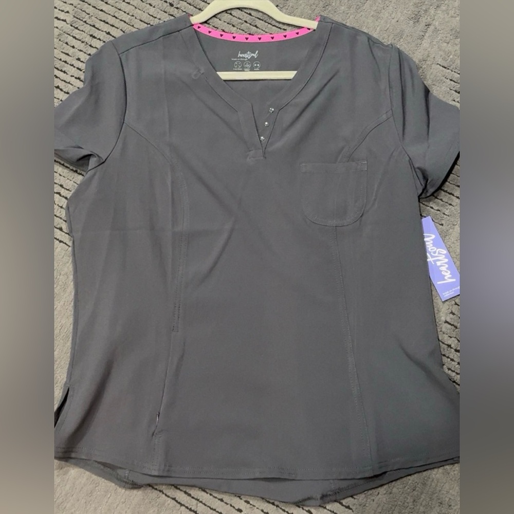 Heart soul Scrub top